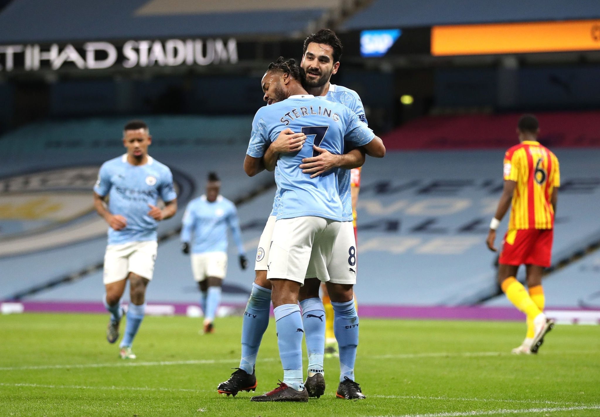 战术适应能 战术适应能